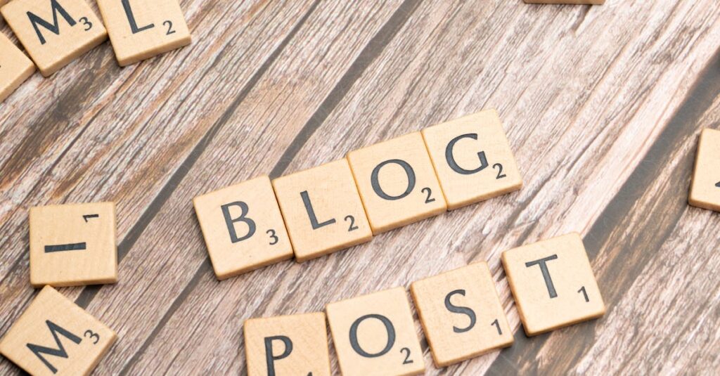 AIブログを効果的に活用するための5つの対策を図示。成功に導く工夫とチェックポイントを強調。